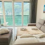 Grand View 阿巴迪拉里纳
