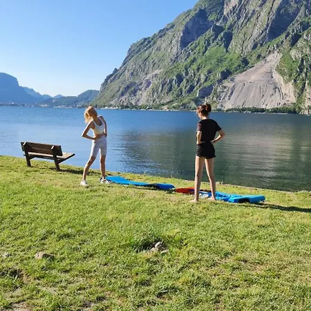 아파트 Grand View 아바디아