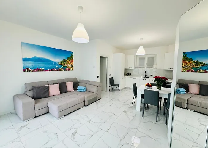 Grand View Apartament Abbadia Lariana